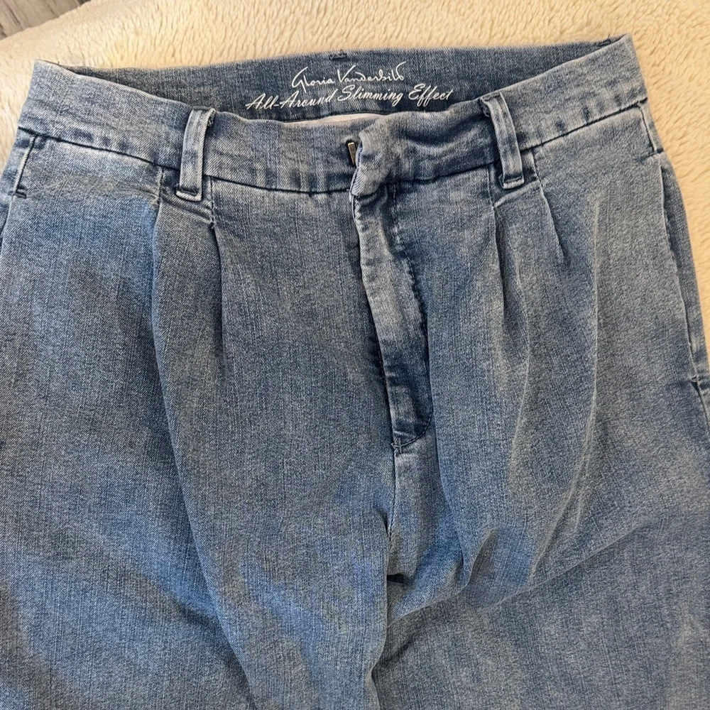 Gloria Vanderbilt Light Blue Denim Pants